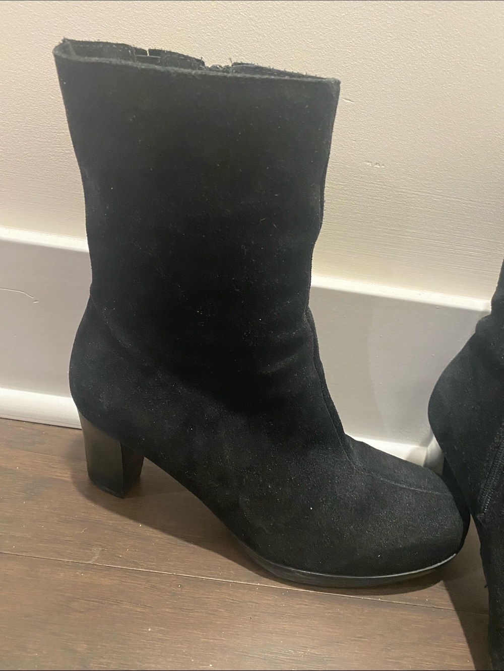 La CANADIENNE Black Suede Mid-Calf Block Heel Boots